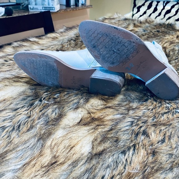 Copy - Zodiac KELSEY BOOTIES WHITE LEATHER - Picture 5 of 9